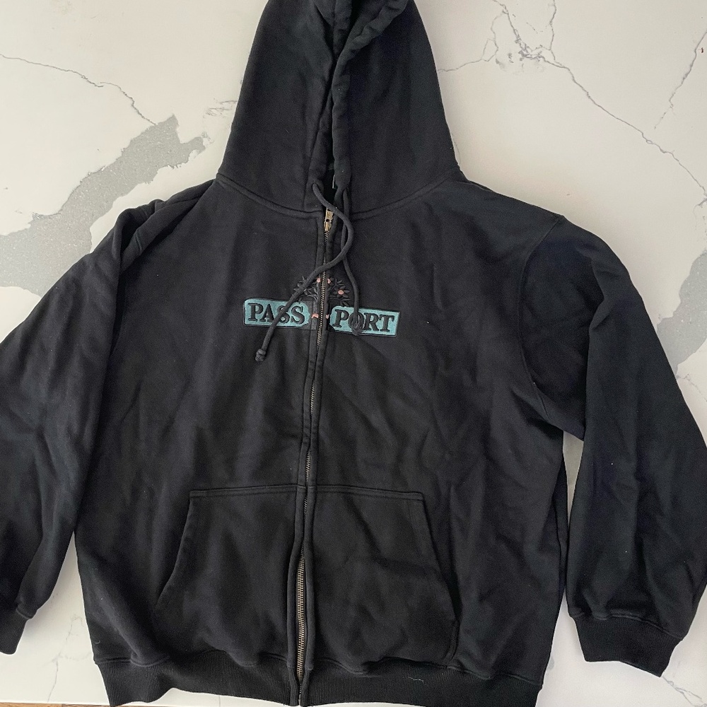 Black Cotton M Passport Sweatshirt/Hoodie